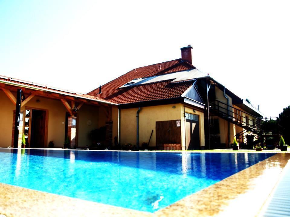Patkoszeg Vendeghaz Hotel Kaposfo Luaran gambar